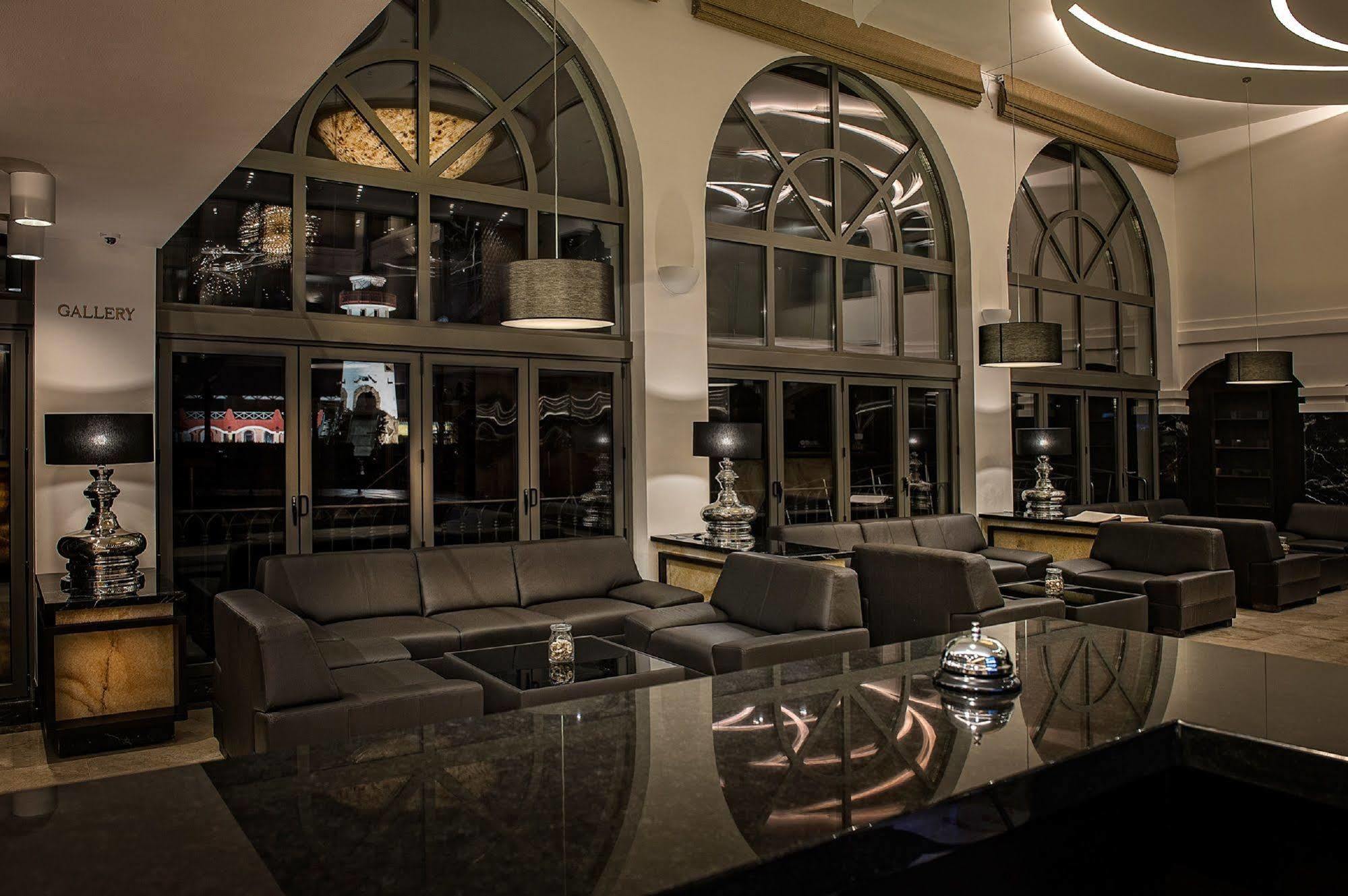 Villa Plaza Boutique Hotel & Spa Пряшів Екстер'єр фото