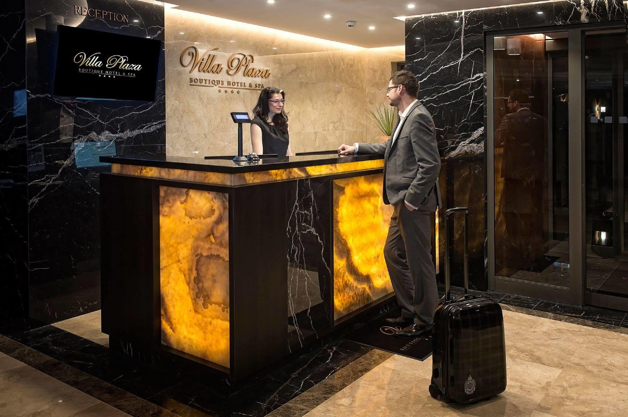 Villa Plaza Boutique Hotel & Spa Пряшів Екстер'єр фото